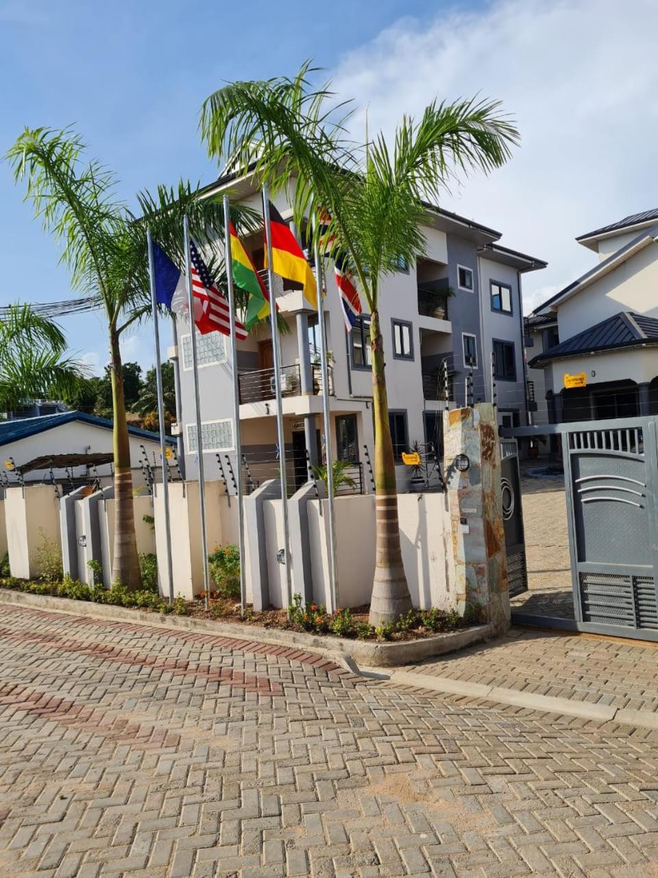 Queen'S Hill Lodge Gbawe Eksteriør billede